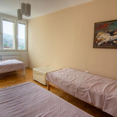 Green Paradise Square Apartment Skopje Luaran gambar